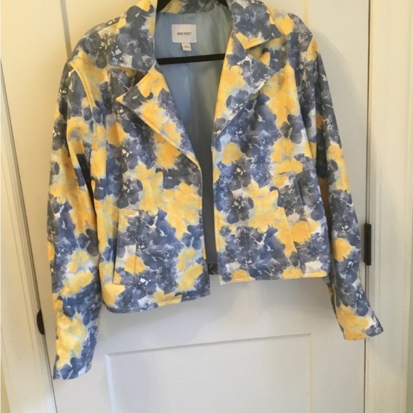 Nine West Blue and Yellow Floral Blazer Size Large - Picture 7 of 7
